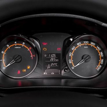 granta-hatchback %2